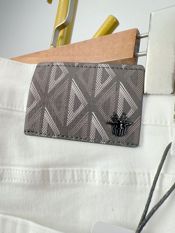 ブランドジーンズ着用イメージ